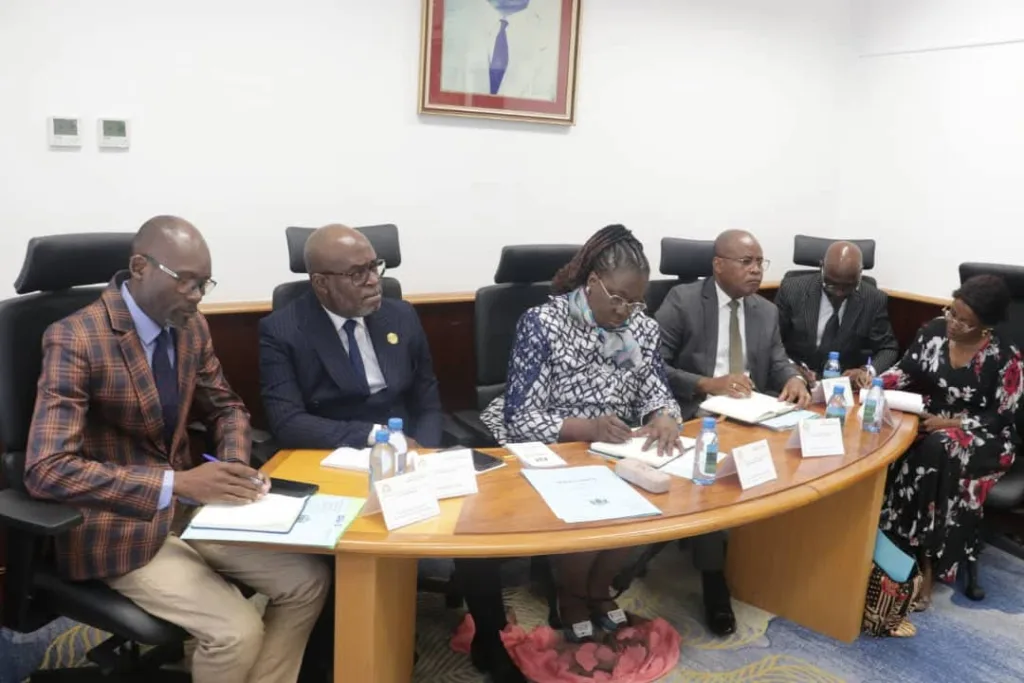 Assemblée nationale : Onanga Ndiaye lance la modernisation du règlement intérieur 1 Assemblée nationale : Onanga Ndiaye lance la modernisation du règlement intérieur