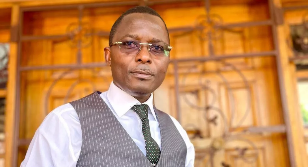 Alain Simplice Boungoueres, poursuivi pour corruption active et passive. Ses avocats tiendront une conférence de presse ce samedi 15 novembre.