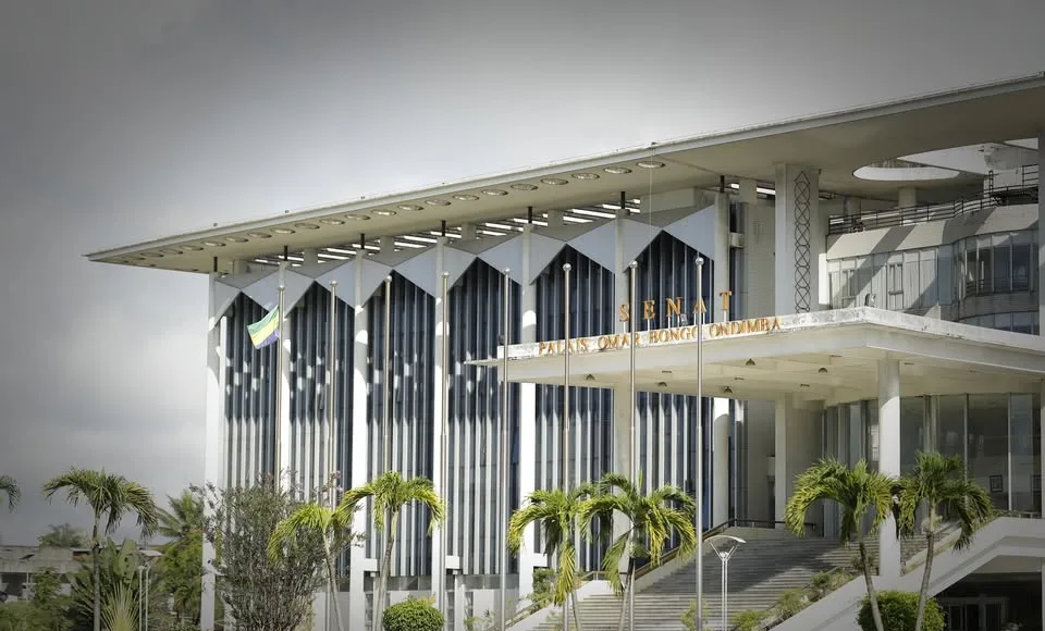 La haute chambre du parlement devra désormais examiner avec rigueur les contours de la taxe forfaitaire d’habitation, afin de garantir sa conformité avec les attentes sociales des contribuables gabonais