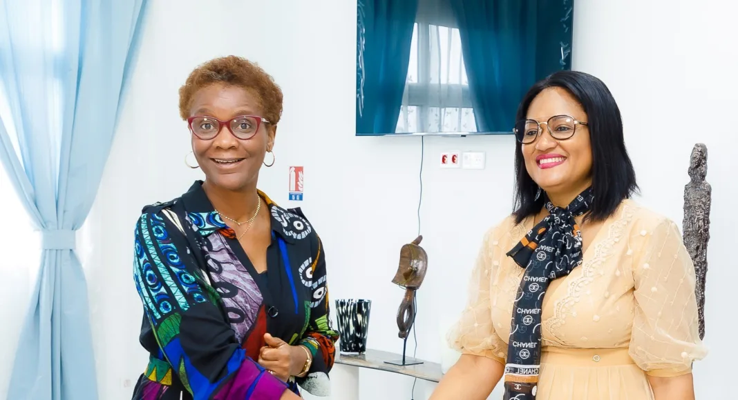 Joanne Prisca Mengue me Ndong, a été reçue par la ministre de la Planification et de la prospective, Louise Mvono.