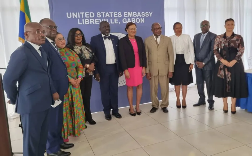 Les Alumni dynamisent le partenariat Gabon-USA 1 Les Alumni dynamisent le partenariat Gabon-USA