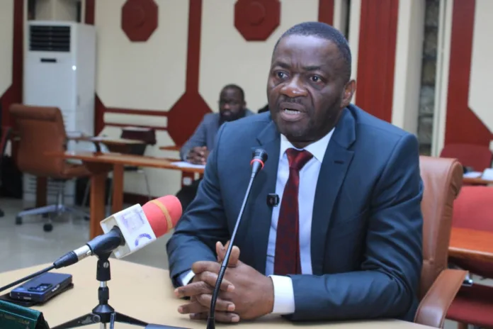 Gestion des marchés à Libreville : Pierre Mathieu Obame Etoughe veut reprendre le contrôle