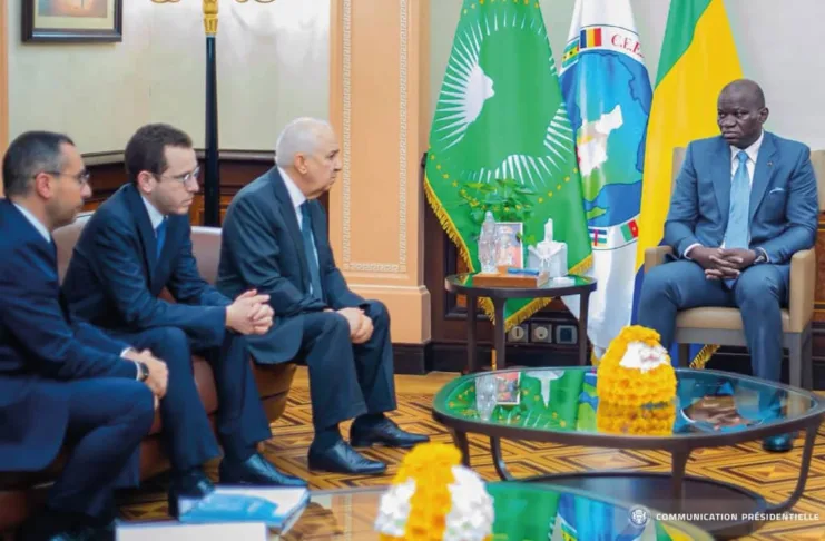 Oligui Nguema impose la fin des conventions déséquilibrées.