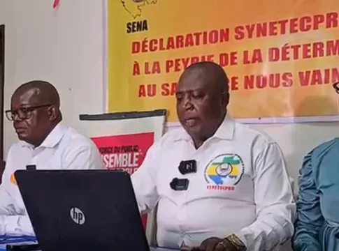 Les états-majors du Sena et du Synetecpro annonçant un mouvement de débrayage il y a quelques jours. Cette sortie médiatique n'a toutefois pas suffi à reprendre la main sur une contestation désormais pilotée par des structures non reconnues