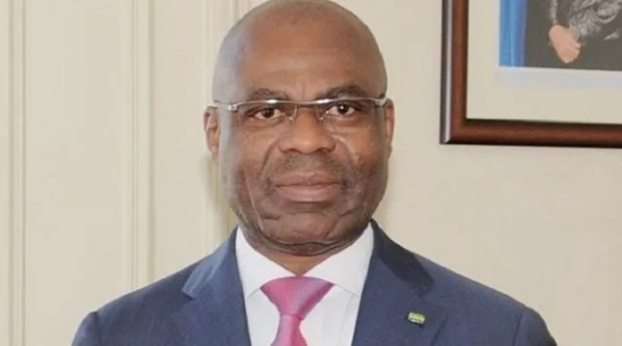 À la tête de la HAC, Germain Ngoyo Moussavoy favorise la responsabilisation plutôt que la sanction immédiate.