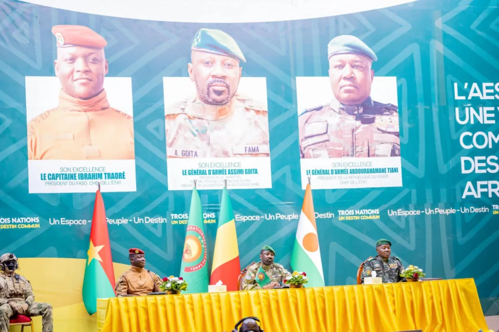 AES : Vers une fédération du Sahel ? Ce qu’il faut retenir du sommet de Bamako 1 AES : Vers une fédération du Sahel ? Ce qu’il faut retenir du sommet de Bamako