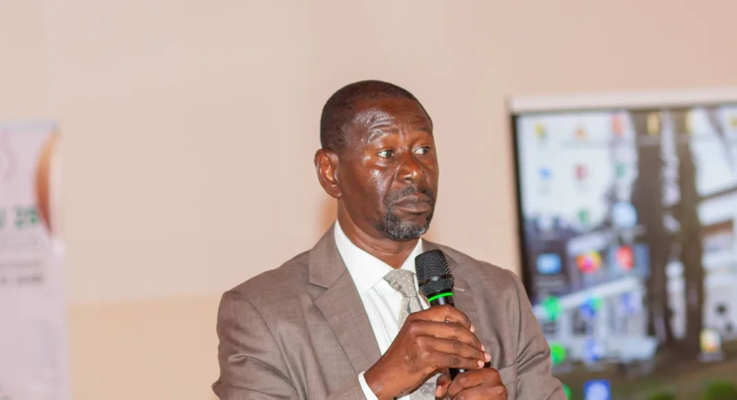 Le président du comité d’organisation de la CIPREF, Désiré Ename lors de sa prise de parole.