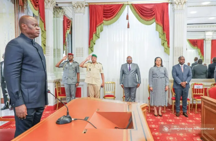 Brice Clotaire Oligui Nguema, a reçu en audience, le 28 janvier 2026 à Libreville, les représentants des syndicats du ministère du Pétrole et du Gaz.