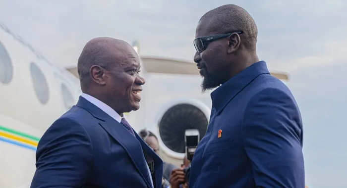 Oligui Nguema salue la victoire de Mamadi Doumbouya