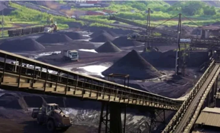 Le chef de l'État a réaffirmé sa volonté d'accélérer la transformation locale du manganèse pour garantir une meilleure captation de la valeur ajoutée par l'économie nationale.