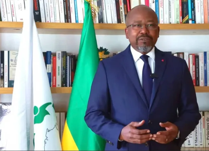 Le président d'Ensemble pour le Gabon a profité de la présentation de ses vœux pour dresser un réquisitoire sévère contre la gestion du pays, dénonçant une dérive autoritaire et un bilan économique qu'il juge alarmant.