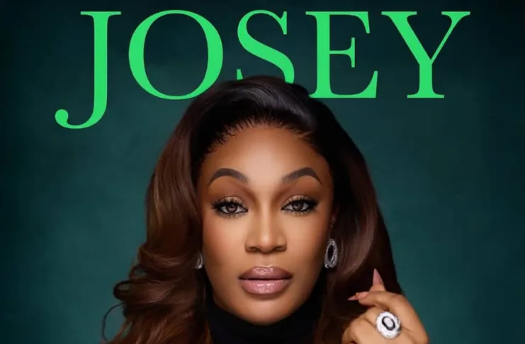 WhatsApp Image 2026-01-09 at 16.15.48 Josey, l'enfant prodige d'Abidjan devenue icône panafricaine, incarne aujourd'hui la fusion artistique entre les rythmes ivoiriens et l'héritage mélodique des deux rives du fleuve Congo.