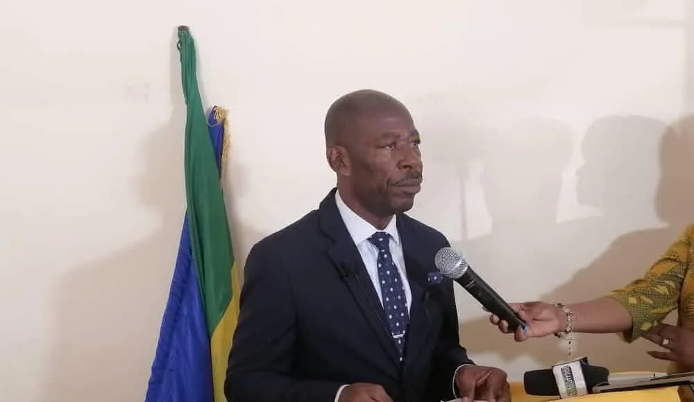 Laurent Angue Mezui appelle le gouvernement à « l’humilité » face à la paralysie du système scolaire