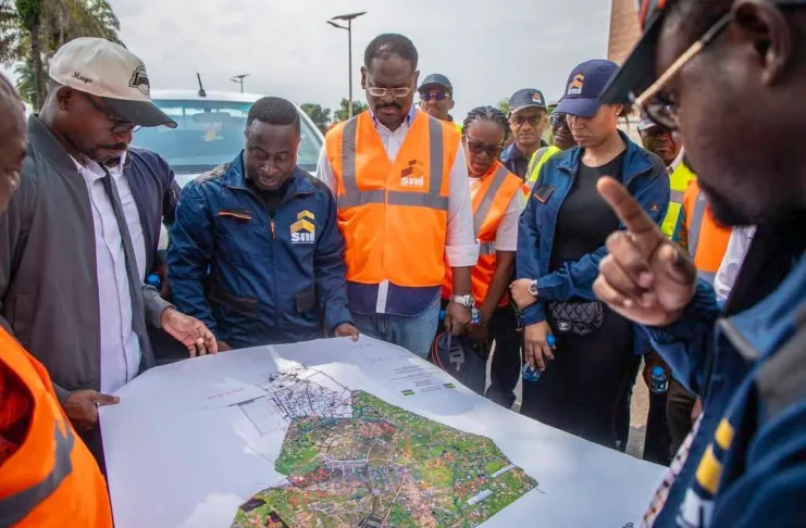 Mays Mouissi ce 11 janvierlors de la visite d'inspection majeure sur les chantiers de la Société nationale immobilière (SNI).