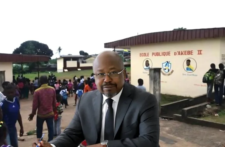 L'ancien Premier ministre Alain-Claude Bilie-By-Nze appelle à un changement de paradigme pour l'école gabonaise, estimant que la résolution de la crise actuelle nécessite une vision politique plus qu'une simple rallonge budgétaire