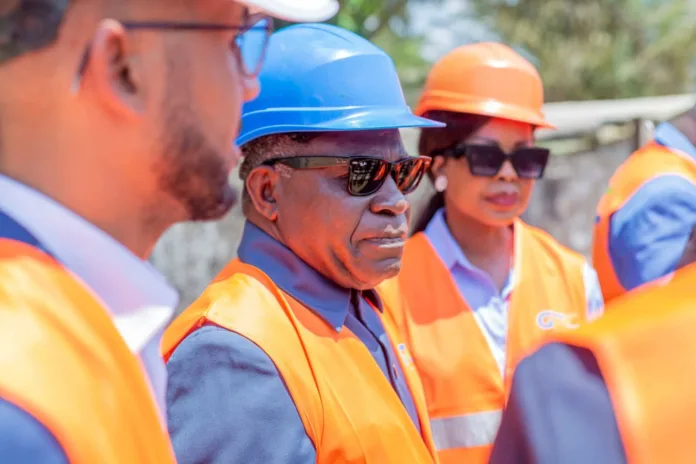 Philippe Tonangoye sur le chantier.