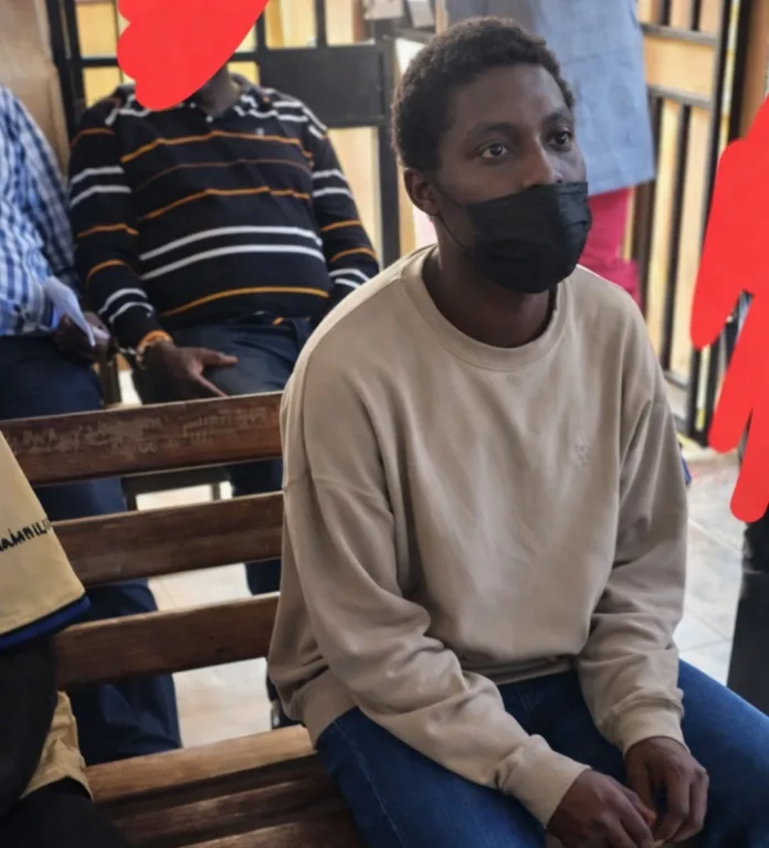 Le regard grave, Minther Ngarba Ognarigui, alias « Mannequin Potelé », lors de son transfert vers la prison centrale le 31 décembre dernier ; une détention qui vient d'être jugée illégale par le tribunal
