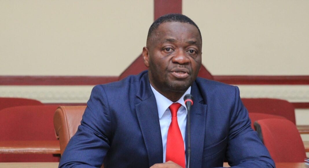 Pierre Matthieu Obame Etoughe, maire de la commune