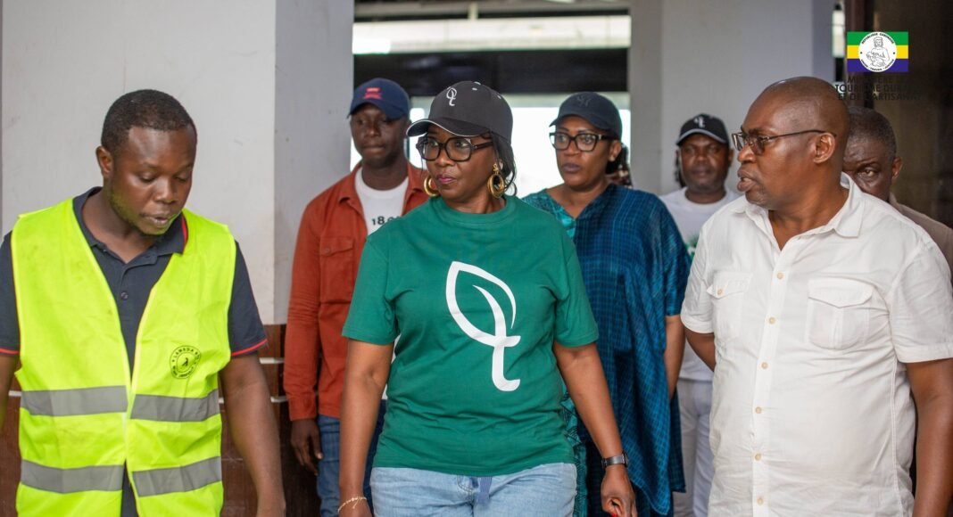 la ministre du Tourisme durable et de l’Artisanat