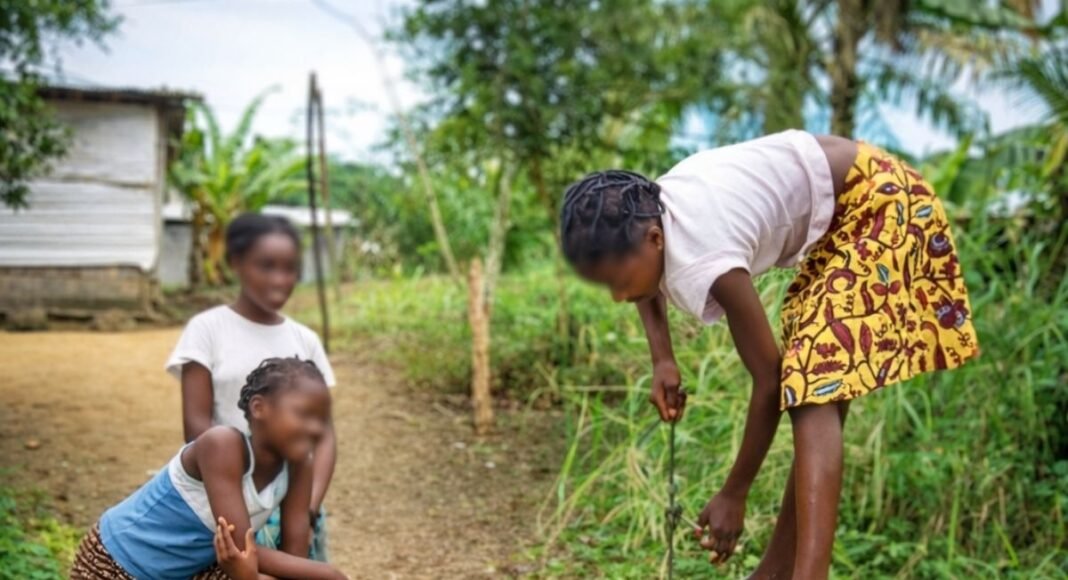 Gabon : A Alénakiri Pavé, l’eau potable est un mirage, le puits un danger.