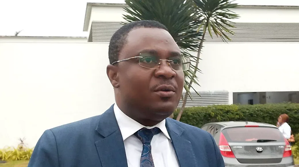 Joseph Lapensée Essingone n'est pas qu'un technicien de la finance publique. Ancien candidat à la présidentielle de 2025