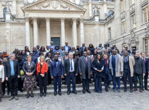 Une photo de famille à l'issue de la première journée de formation.