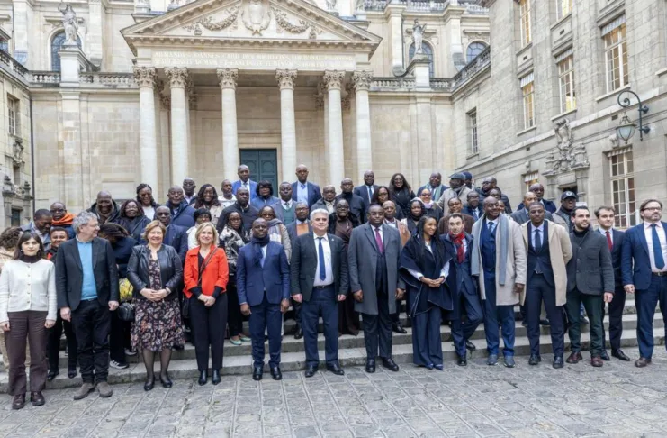 Une photo de famille à l'issue de la première journée de formation.