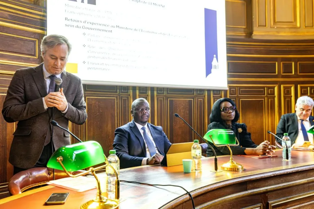 Gouvernance publique : l’élite financière gabonaise à l’école de l’excellence à la Sorbonne 2 L'un des formations en action