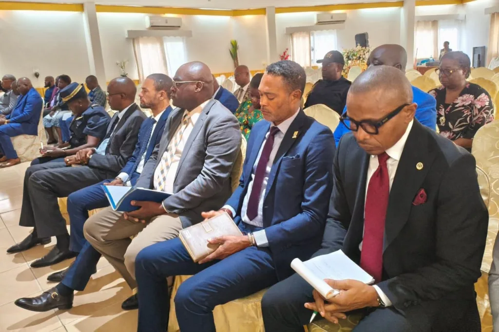 Gabon : Owendo passe à l’offensive pour le programme « 1 Gabonais, 1 titre foncier » 1 Vue d’ensemble de la réunion préparatoire, consacrée au partage des données clés et à la prévention des litiges fonciers.