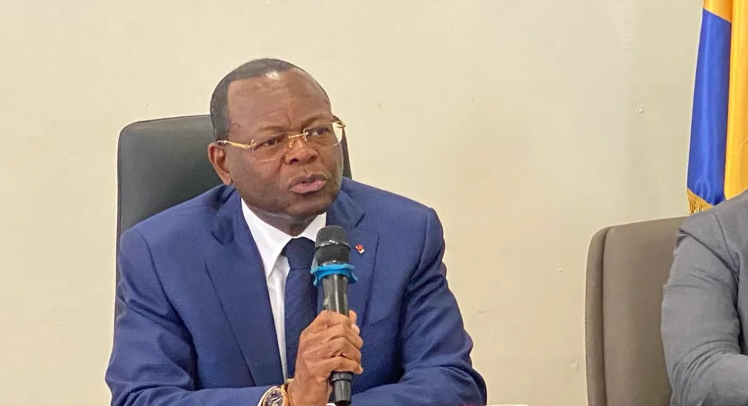 Jean Pierre Oyiba, directeur de cabinet politique du président fondateur.