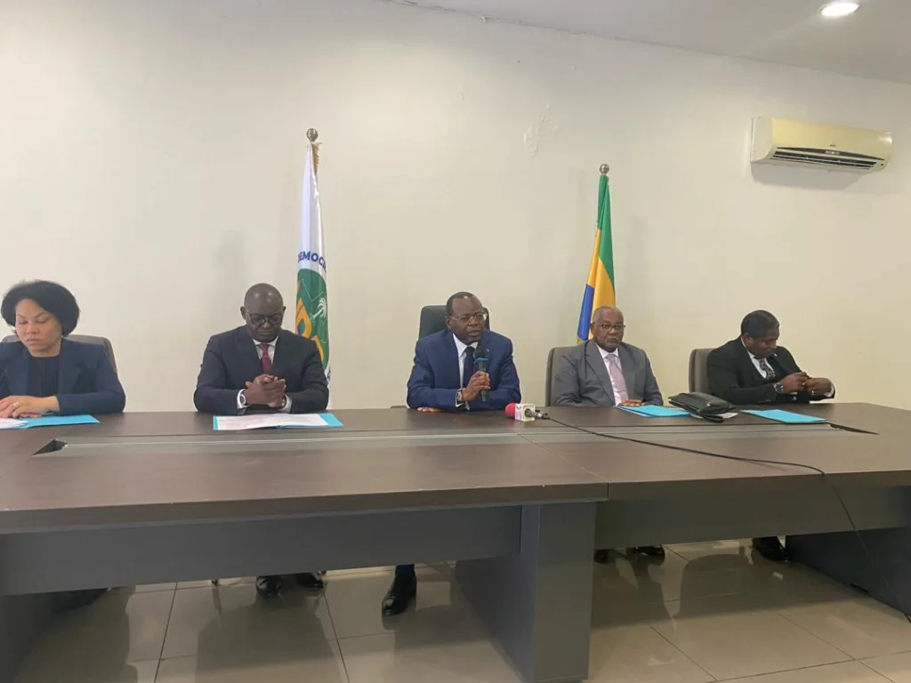 Gabon : L’UDB rompt le silence et dénonce une « récupération politique » de la crise de l’éducation 1 Les dirigeants de l’Union pour la Démocratie et le Bien-être (UDB) ont tenu une conférence de presse le 12 février 2026.