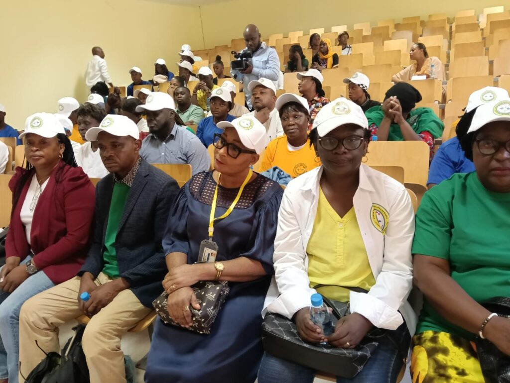 Gabon : La FORSY-PS lance une offensive pour la dignité des personnels de santé 1 Gabon : La FORSY-PS lance une offensive pour la dignité des personnels de santé