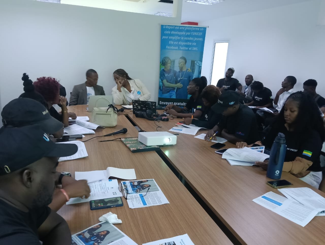 Les membres de l'U-Report lors de leur assemblée générale