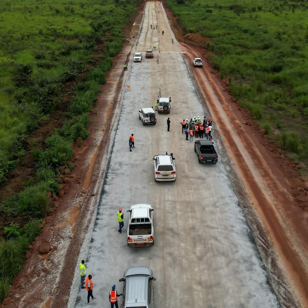 Le chantier de la route Ndendé–Doussala affiche un taux de réalisation dérisoire de 27 %.