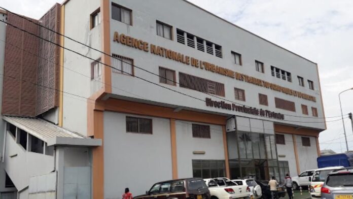 Gabon : L’ANUTTC met en garde contre une vague d’arnaques en ligne