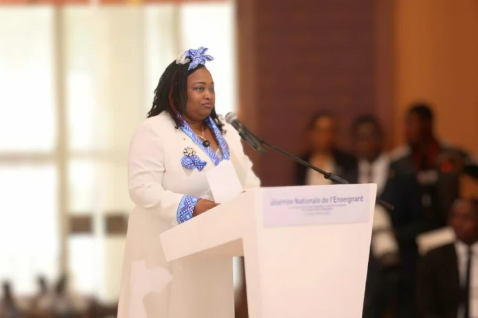 Camelia Ntoutoume-Leclercq, a tressé des lauriers au chef de l'État, Brice Clotaire Oligui Nguema, pour son engagement à la cause enseignante.