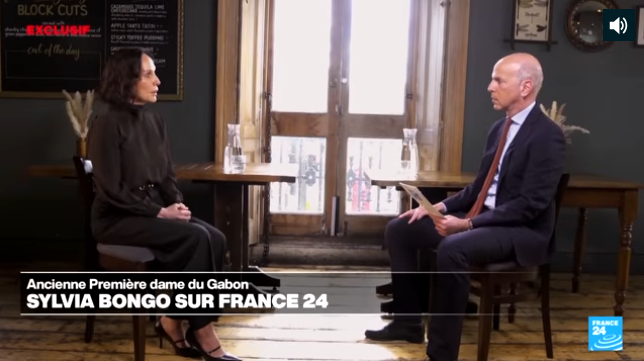 Sylvia Bongo et la mémoire sélective : quand l’accusée crie au racisme pour faire oublier le traumatisme des Gabonais