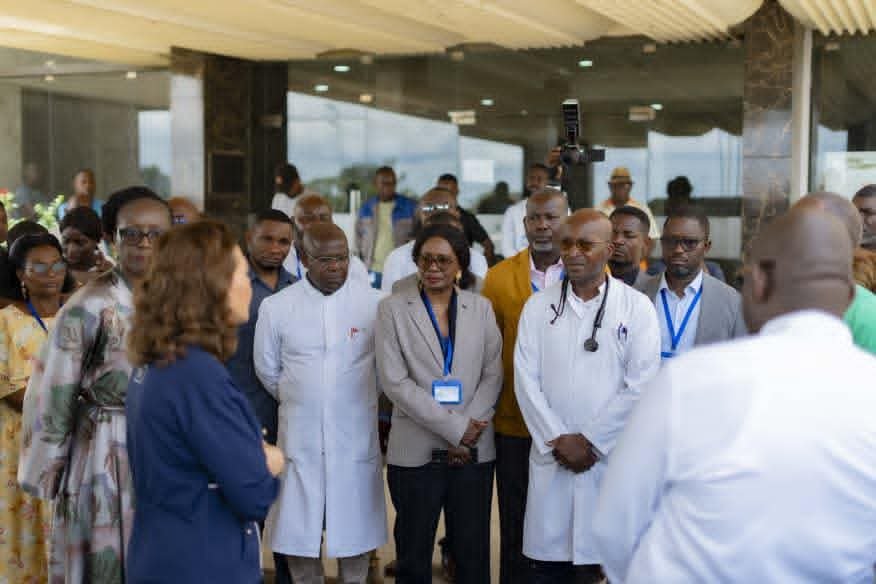 Gabon : La ministre Elsa Nkana Ayo fait une descente surprise à l’Institut Daniel Gahouma 1 Quand les actes suivent les discours. ©gabonclic.info