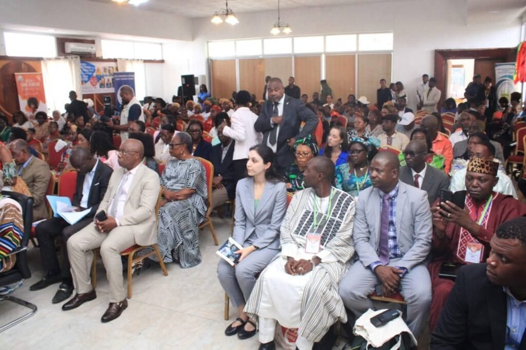 Gabon : La résistance du livre face au diktat des écrans 2 Une vue de la cérémonie d’ouverture du Salon du Livre Jeunesse à Libreville, le 7 avril 2026. ©gabonclic.info