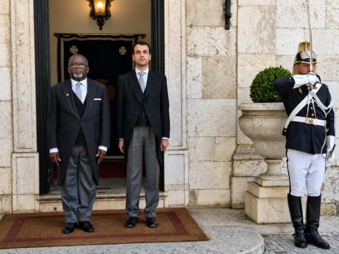 Alfred Nguia Banda officiellement accrédité auprès du nouveau chef de l’État portugais.