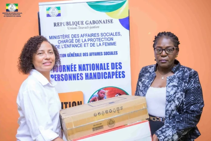 le gouvernement soutient les structures privées avec du matériel pour handicap