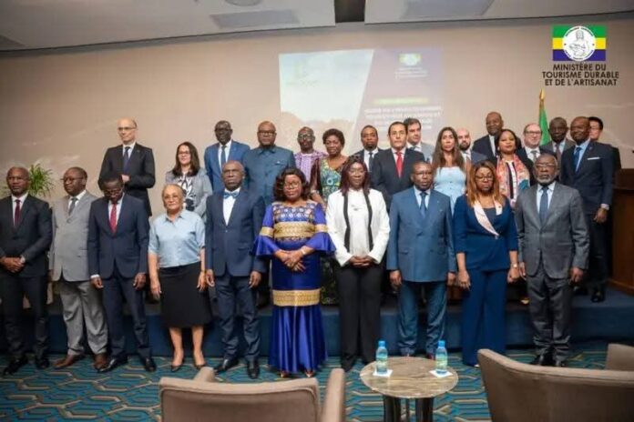 Gabon : Marcelle Ibinga-Itsitsa lance deux nouveaux guides pour booster le tourisme