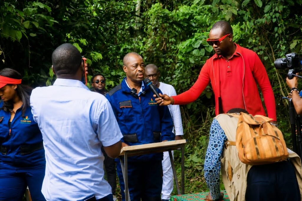 Gabon : Un front uni à Okondja pour la renaissance du café Ondjèye 1 Le DGA de la Caistab