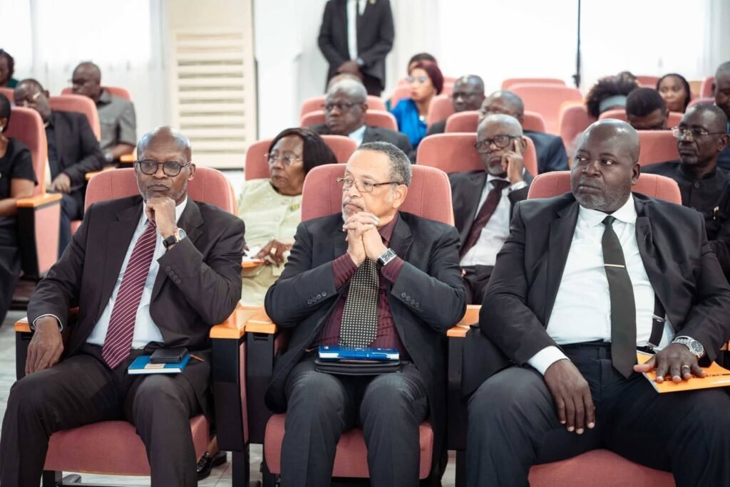 Gabon : Pour la restauration des institutions, le Sénat à l’école de la performance 1 Gabon : Pour la restauration des institutions, le Sénat à l’école de la performance