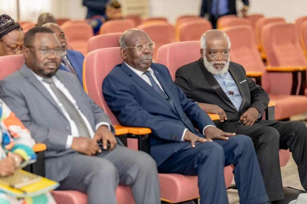 Gabon : Au Sénat, Huguette Yvonne Nyana Ekoumè parie sur la mémoire des anciens parlementaires 1 La mémoire institutionnelle s’invite au cœur des réflexions de la nouvelle équipe dirigeante.