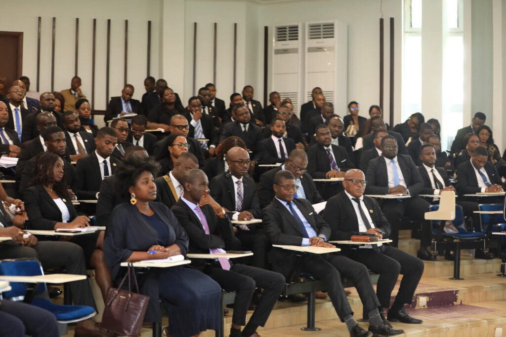 Gabon : Discipline, mérite et performance, telles sont les priorités du nouveau patron de l’ENA 1 Gabon : Discipline, mérite et performance, telles sont les priorités du nouveau patron de l’ENA