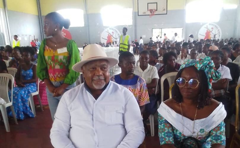 Gabon : Les élèves du Lycée National Léon Mba célèbre la culture et la réussite d'une année d'efforts 1 Gabon Les élèves du Lycée National Léon Mba célèbre la culture et la réussite d'une année d'efforts