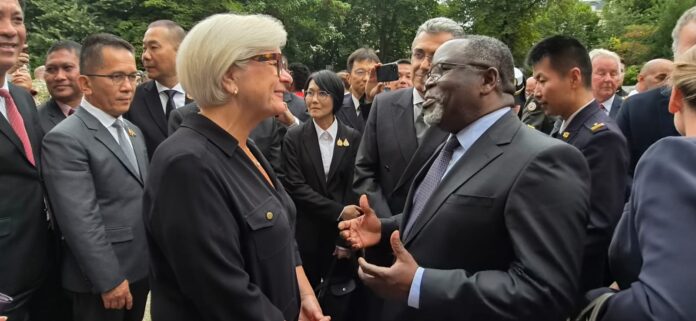 La France et le Gabon poursuivent le raffermissement de leurs relations bilatérales, fondées sur une histoire commune et des intérêts partagés.