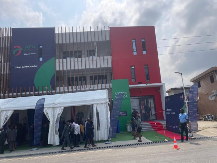 Une vue du nouveau siege de AFG Bank à Akanda.