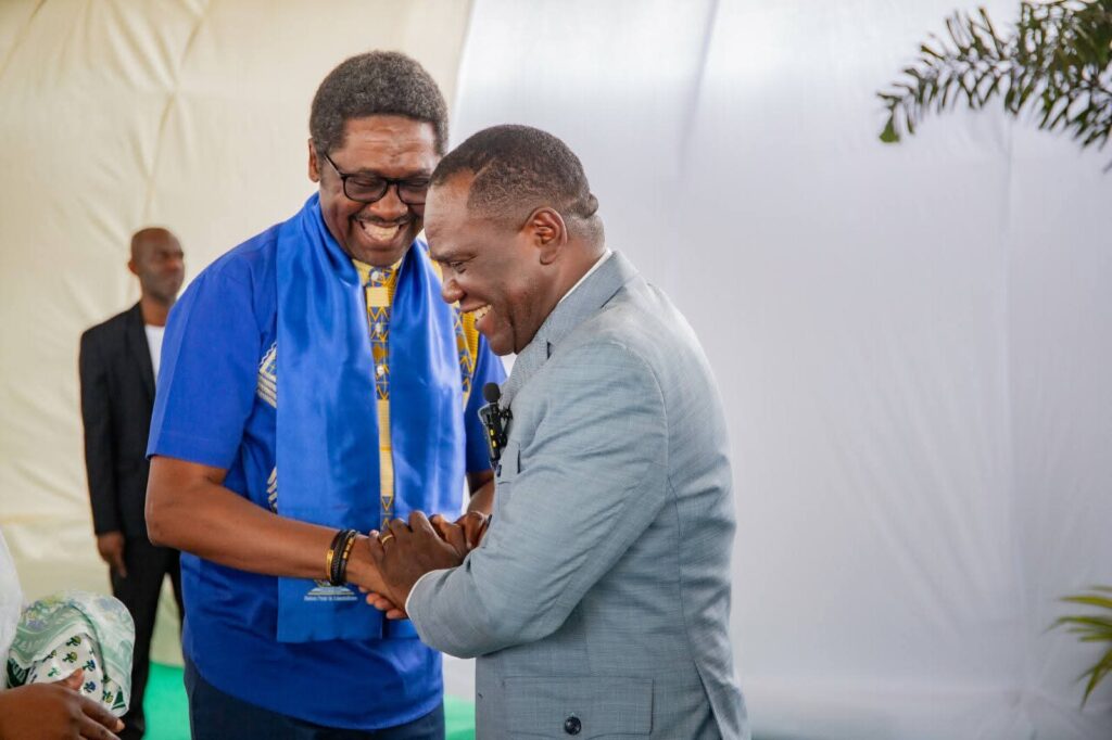 Gabon : Joël Ngoueneni Ndzengouama dresse un bilan élogieux de la tournée nationale du « MON 100% » 1 Gabon : Joël Ngoueneni Ndzengouama dresse un bilan élogieux de la tournée nationale du « MON 100% »
